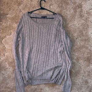 American Eagle Light Sweater